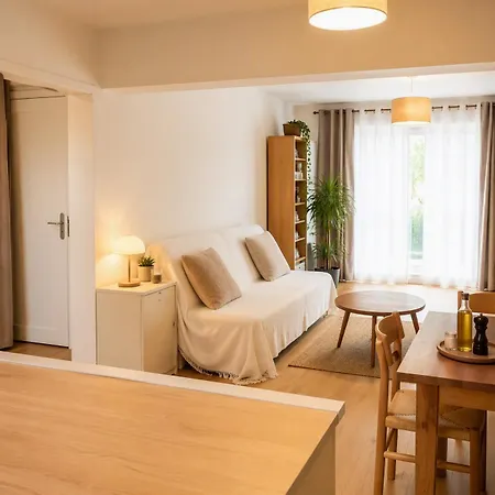 Maison Jardin A Bordeaux 別荘